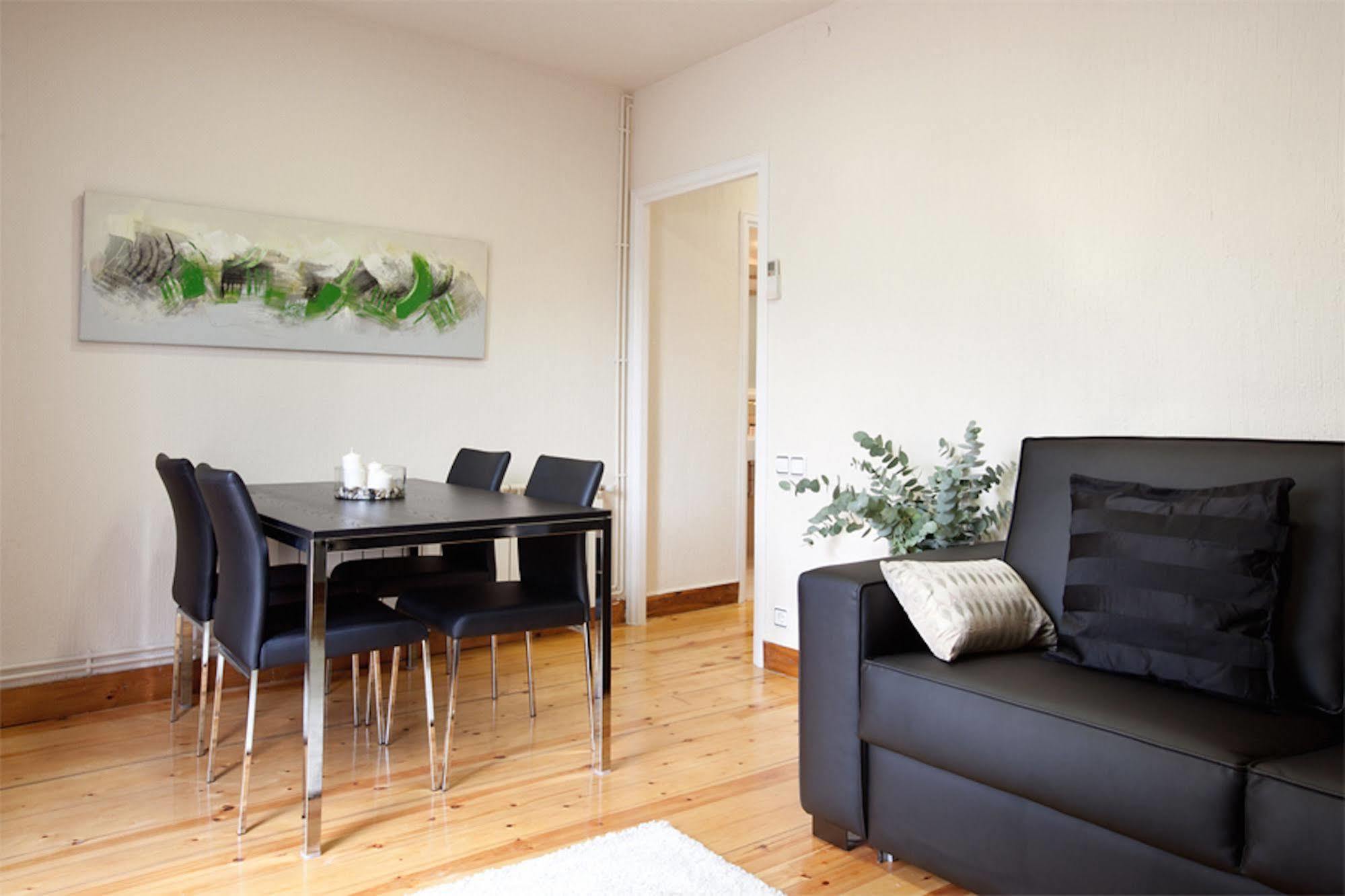 Alcam Laforja Appartement Barcelona Buitenkant foto